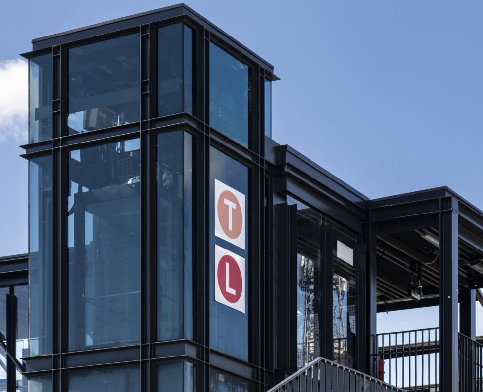 10_DulwichHillStation_120825