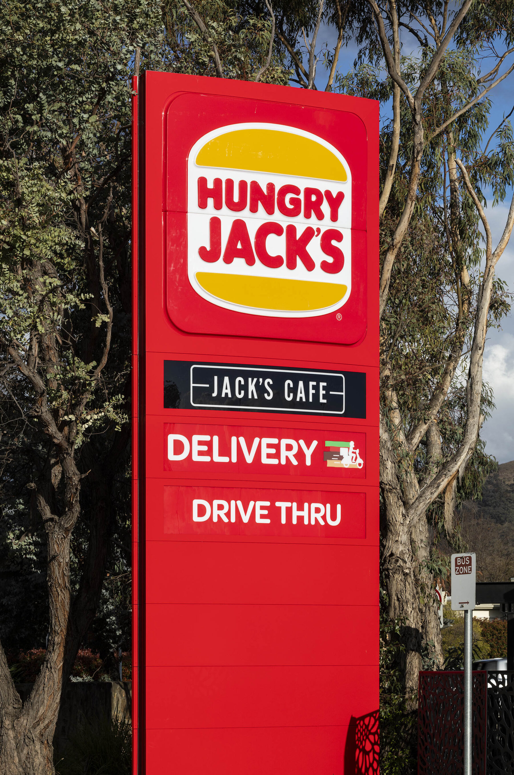 10ConderHungryJacks_200924