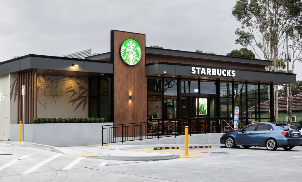 13AuburnStarbucks_071025