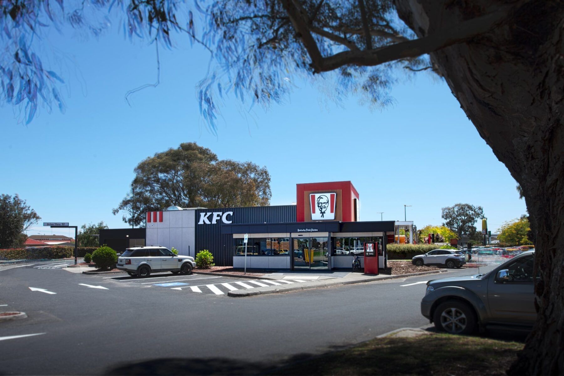 HURST-KFC-CHELSEA-HEIGHTS-EXT-10-min