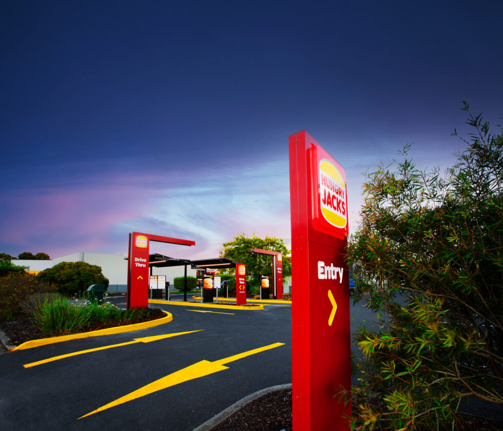 hurst-hj-geelong-02_medium